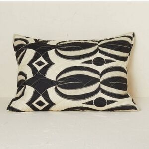 Set of 2 King Printed Quilt Pillow Shams Black/Tan Opalhouse with Jungalow